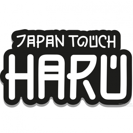 Logo de la Japan Touch Haru. Sur fond blanc, un gros contours noir entoure un texte lui aussi écrit en blanc. Les caractères sont designés pour ressembler un peu à des kanjis. Le texte indique "Japan Touch Haru". Les mots "Japan Touch" sont légèrement plus petits que le mot "Haru", placé au centre de l'image.